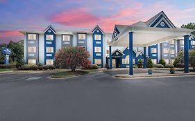Microtel Inn & Suites Columbus North